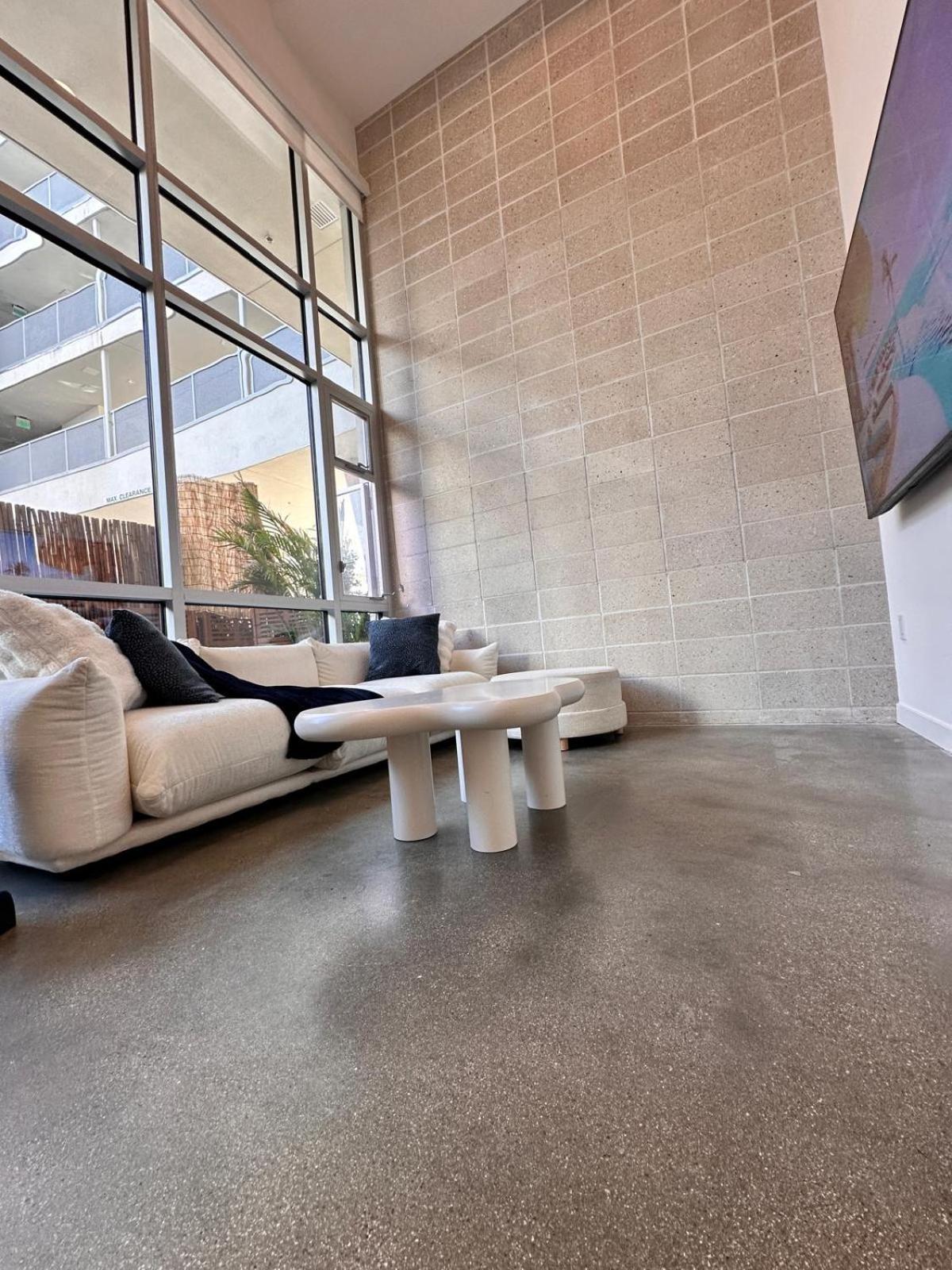Apartment The Arte Mundi Loft - Pool Gym Lounge