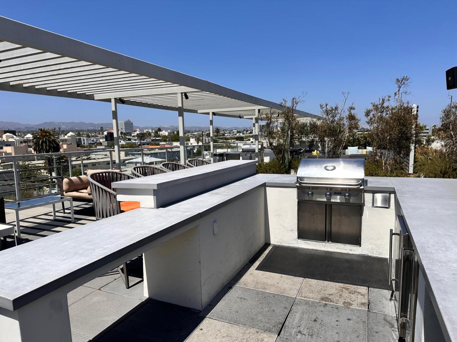 The Arte Mundi Loft - Pool Gym Lounge Apartment